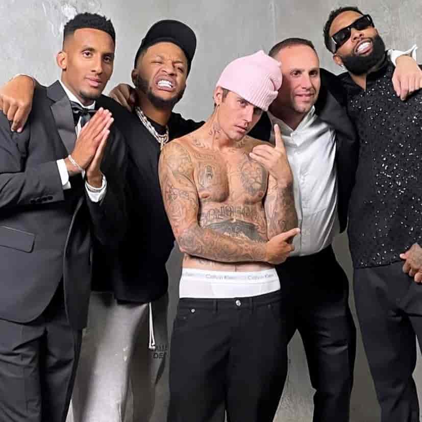 justin bieber and odell beckham (5)